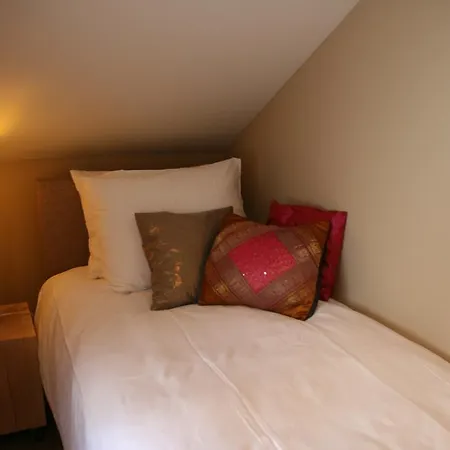 Bed & Breakfast 2bcome At Ease *